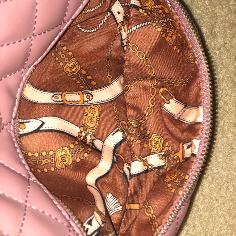 Beautiful Purse/Backpack - Picture 6 of 7